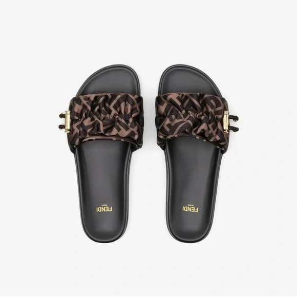 Fendi Feel Slides - Picture 1 of 5
